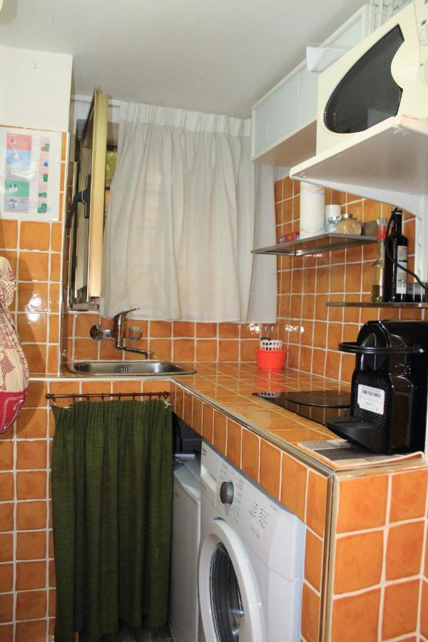 Casa Vacanze Angelica ซาแลร์โน ภายนอก รูปภาพ